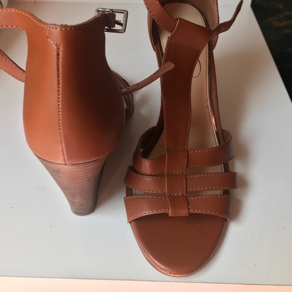 Jessica Simpson Wedge: SUPER COMFY!